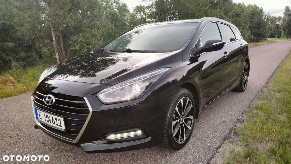 Hyundai i40 Kombi blue 1.7 CRDi Premium - 19
