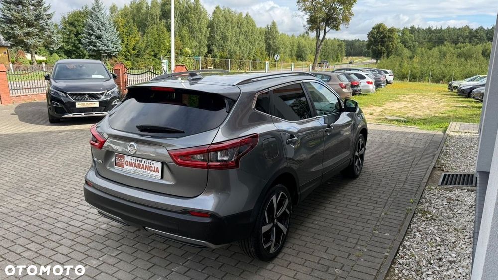 Nissan Qashqai - 16