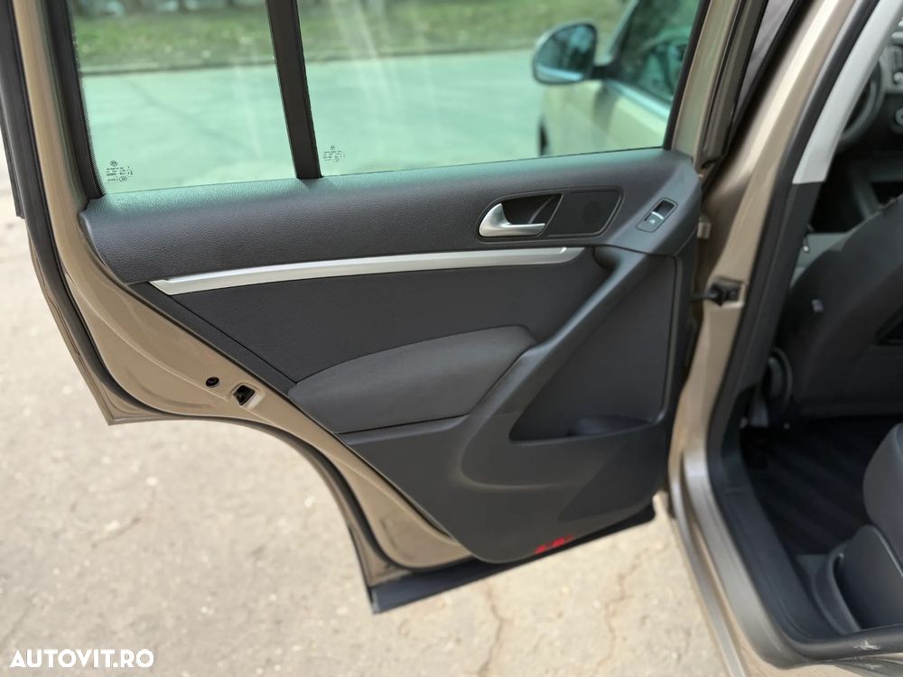 Volkswagen Tiguan 2.0 TDI DPF 4Motion DSG Life - 28