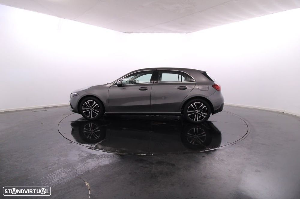 Mercedes-Benz A 200 - 4