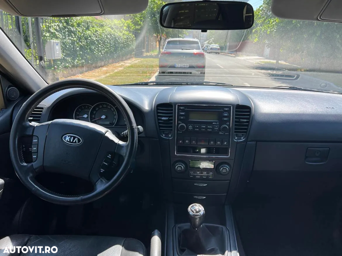Kia Sorento - 7