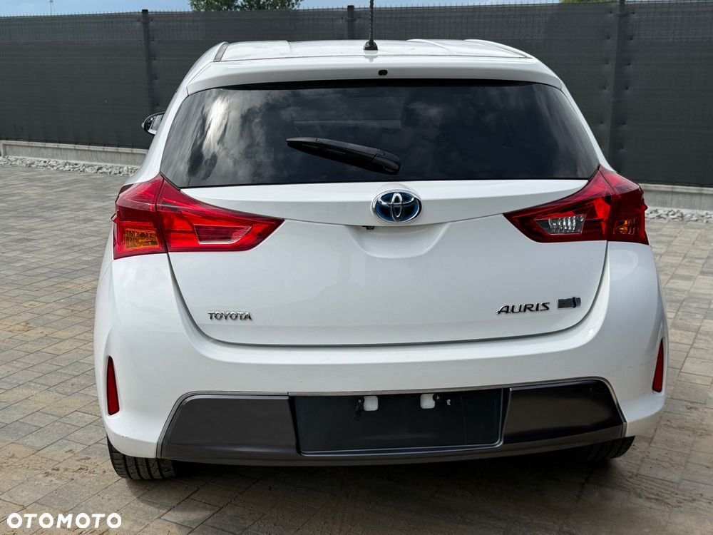 Toyota Auris - 4