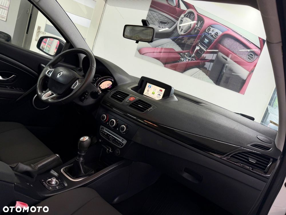 Renault Megane 1.5 dCi Color Edition - 20