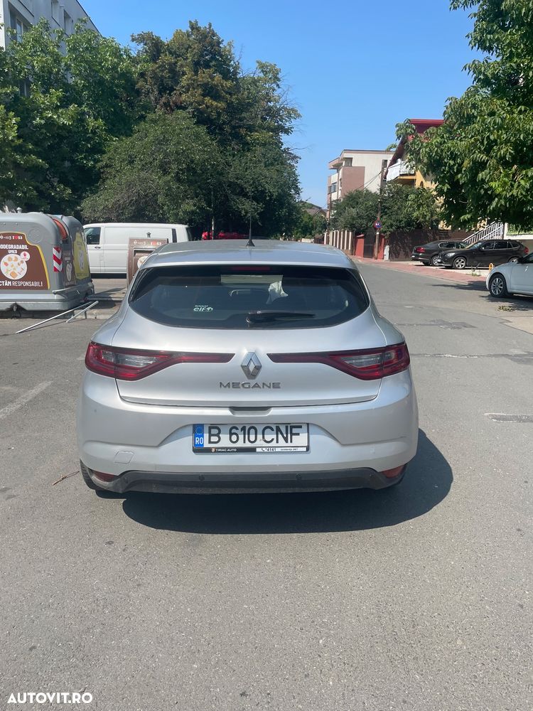 Renault Megane 1.5 dCI Life - 12