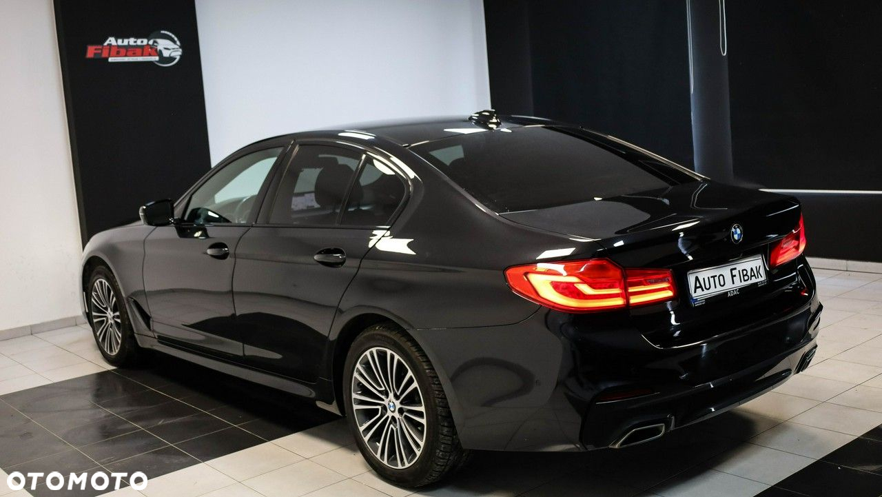 BMW Seria 5 520d xDrive M Sport sport - 10