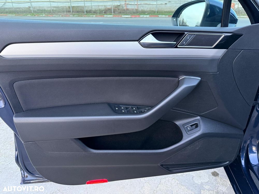 Volkswagen Passat 1.6 TDI (BlueMotion Technology) DSG Comfortline - 37