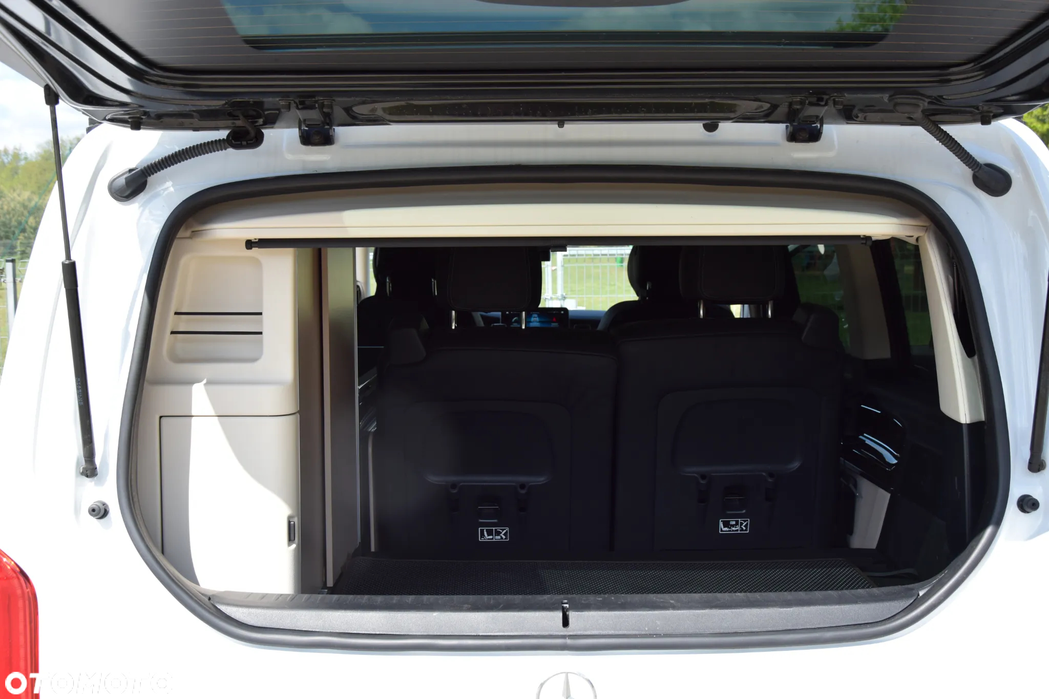 Mercedes-Benz Klasa V 300 d 4-Matic Avantgarde 9G-Tronic (d³ugi) - 10