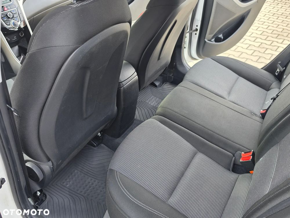 Hyundai i30 1.6 Classic - 24