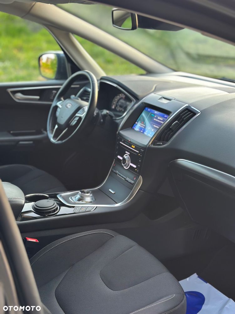 Ford S-Max 2.0 EcoBlue Titanium - 21