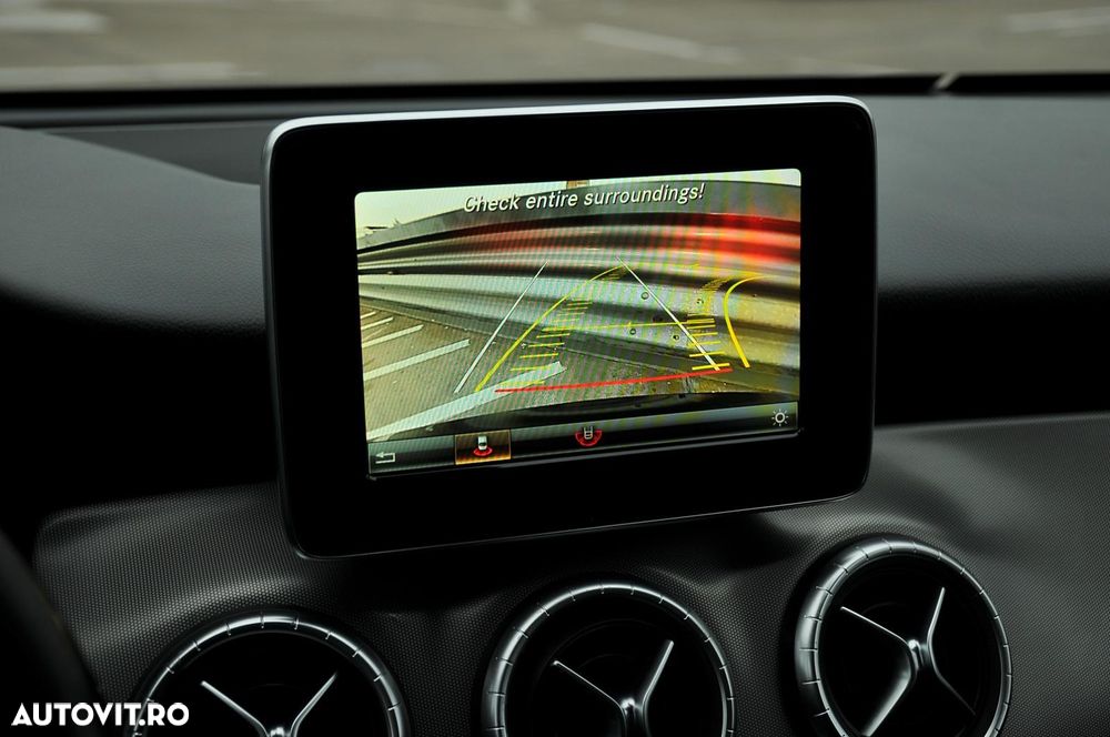 Mercedes-Benz CLA 200 d 7G-DCT AMG Line - 14