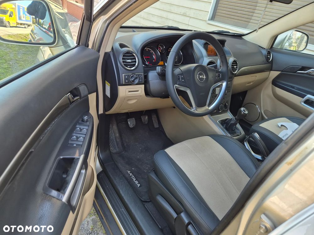 Opel Antara 2.0 CDTI Cosmo - 14