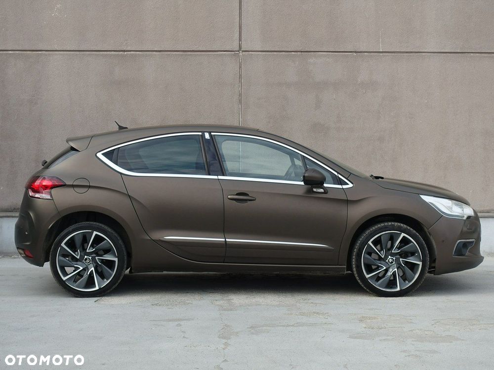 Citroën DS4 HDi 165 SportChic - 4