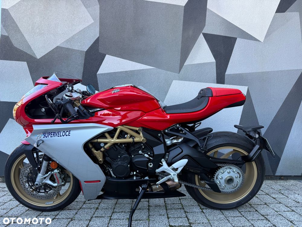 MV AGUSTA Superveloce - 2