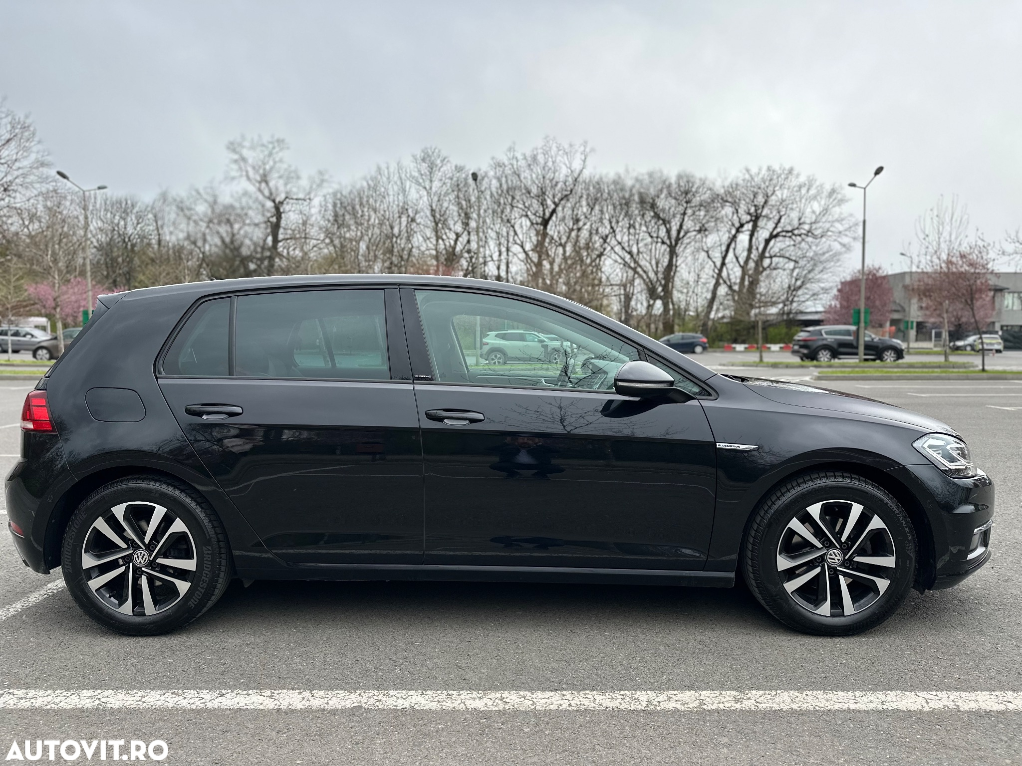 Volkswagen Golf 1.5 TSI ACT OPF BlueMotion DSG IQ.DRIVE - 4
