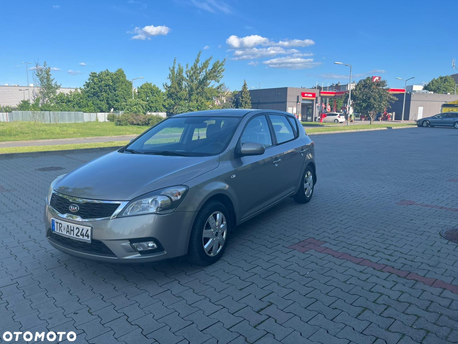 Kia Ceed 1.4 CVVT Attract - 13