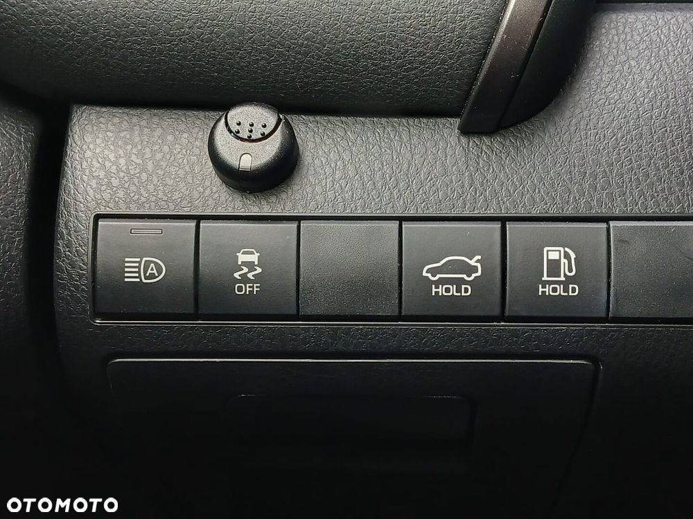 Toyota Camry 2.5 Hybrid Comfort CVT - 33