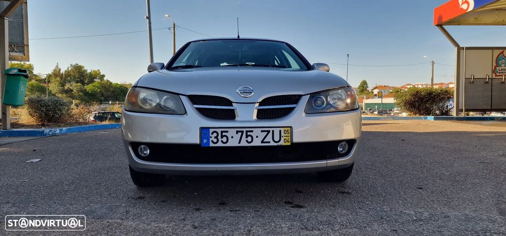 Nissan Almera 1.5 Sport - 10