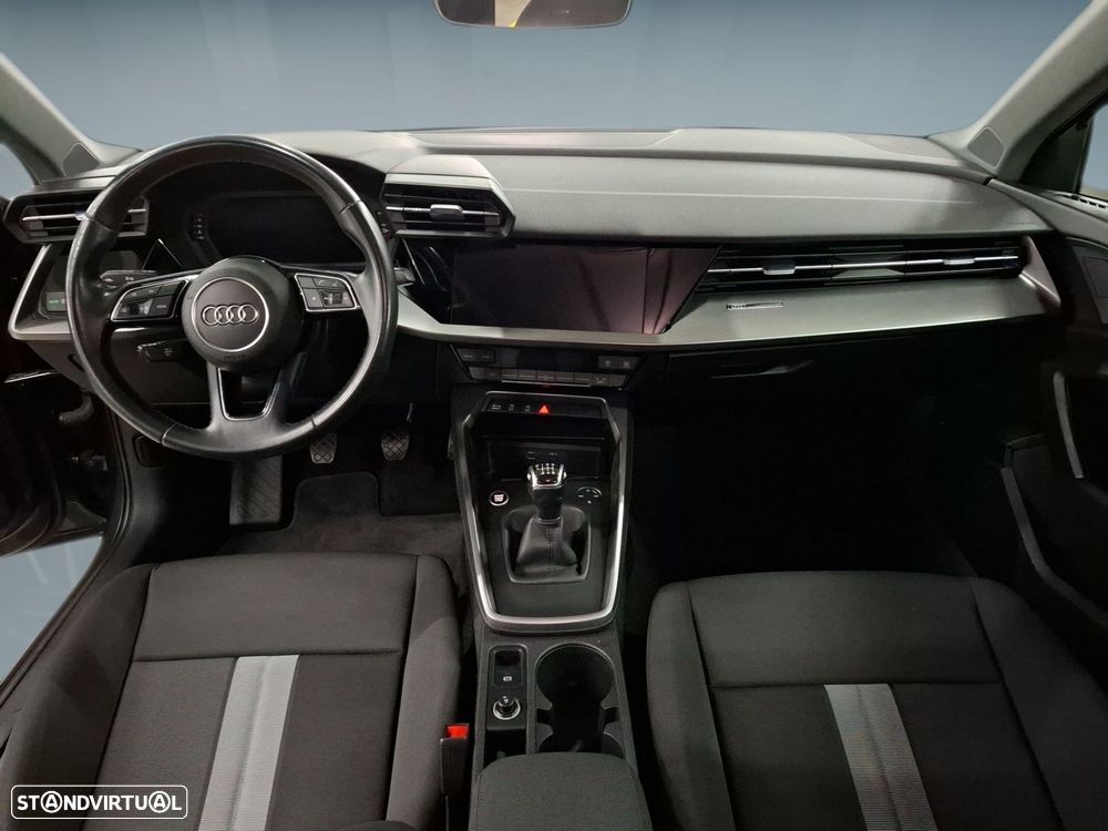 Audi A3 Sportback 30 TDI - 12