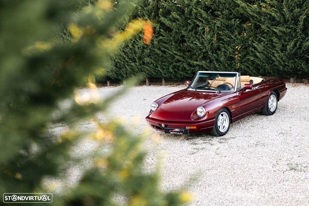 Alfa Romeo Spider 2.0 - 20