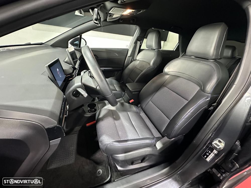 MG MG4 64 kWh Luxury - 6