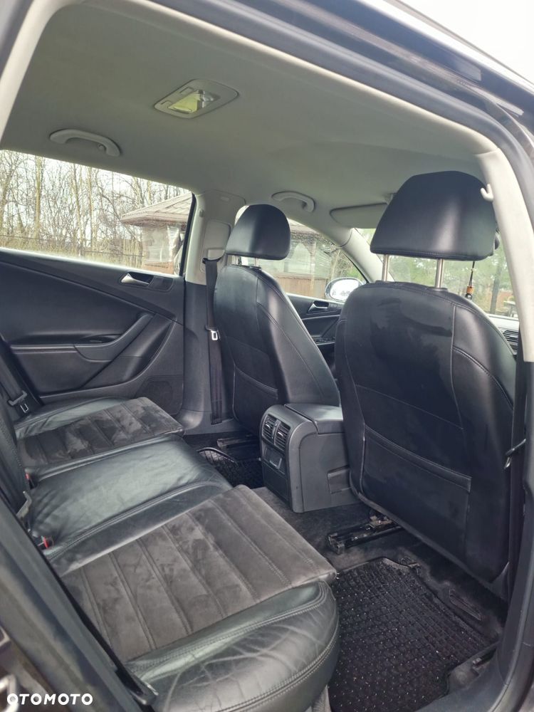Volkswagen Passat 2.0 TDI DPF Highline - 4