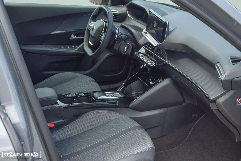 Peugeot 2008 1.2 Hybrid Allure e-DCS6 - 18