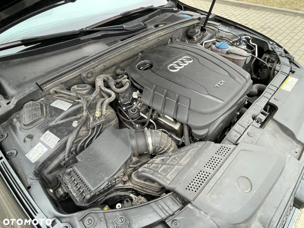 Audi A4 Avant 2.0 TDI DPF quattro S tronic S line Sportpaket - 32