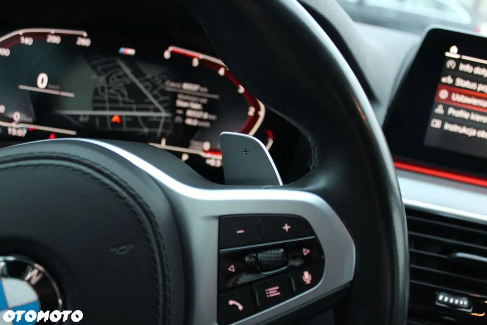 BMW Seria 5 520d xDrive M Sport sport - 4