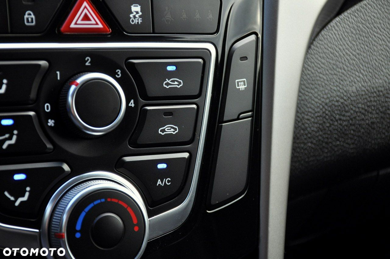 Hyundai i30 - 33