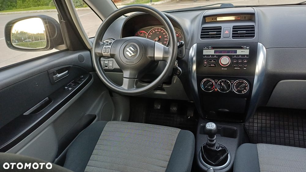 Suzuki SX4 1.9 DDiS 4WD GS / Premium - 20