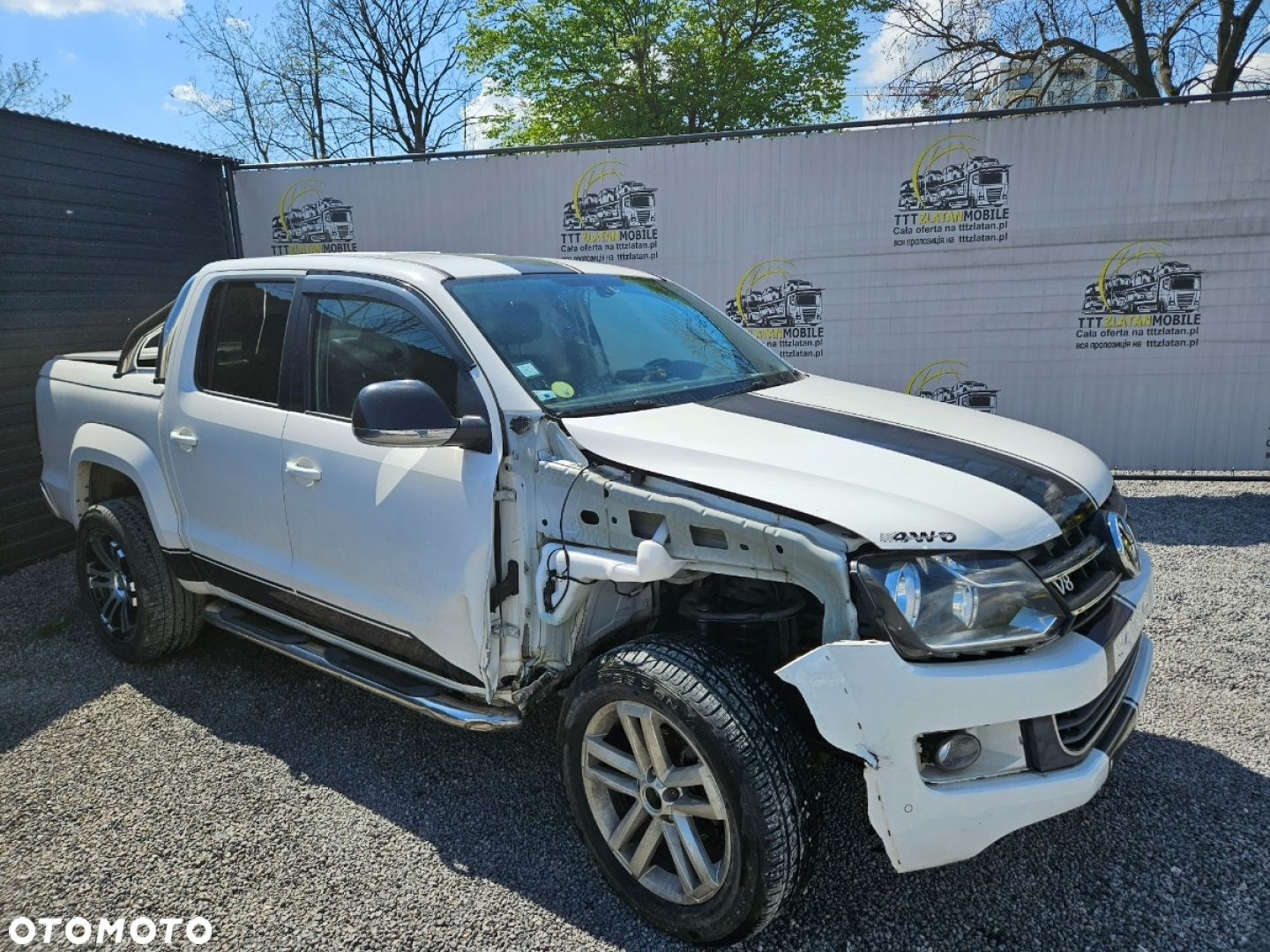 Volkswagen Amarok - 11