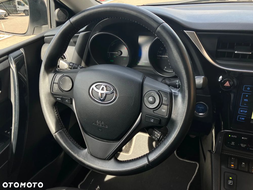 Toyota Auris Hybrid 135 Premium - 18