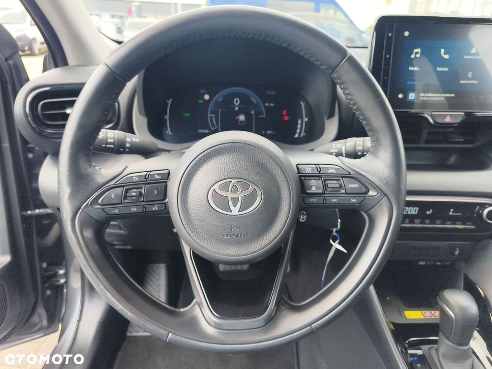 Toyota Yaris Hybrid 1.5 Style - 17