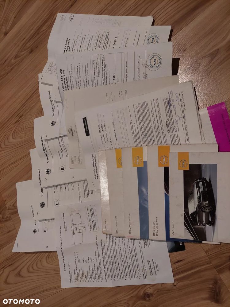 Opel Astra 1.6 Sport Easytronic - 20