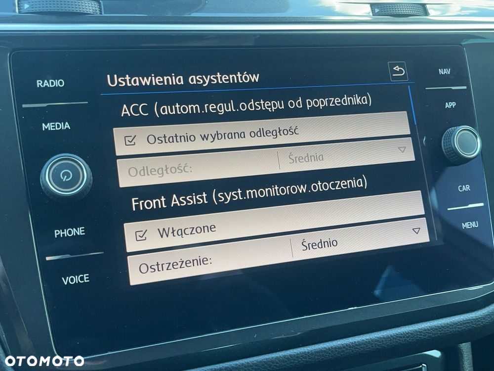 Volkswagen Tiguan - 35