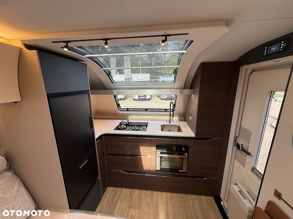 Adria Alpina 663 HT - 13