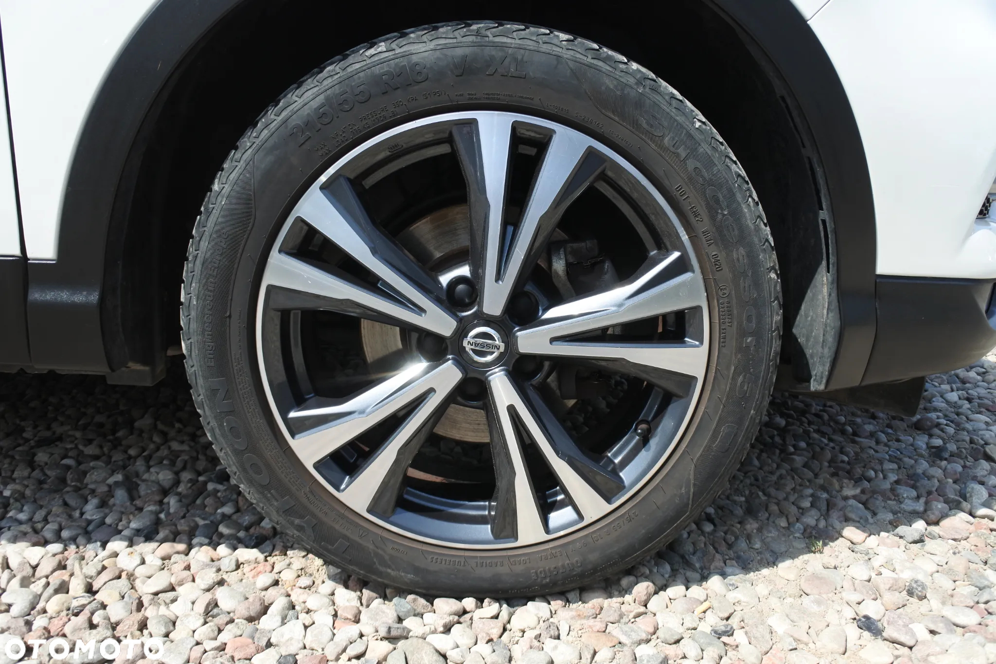 Nissan Qashqai 1.2 DIG-T Xtronic TEKNA - 36