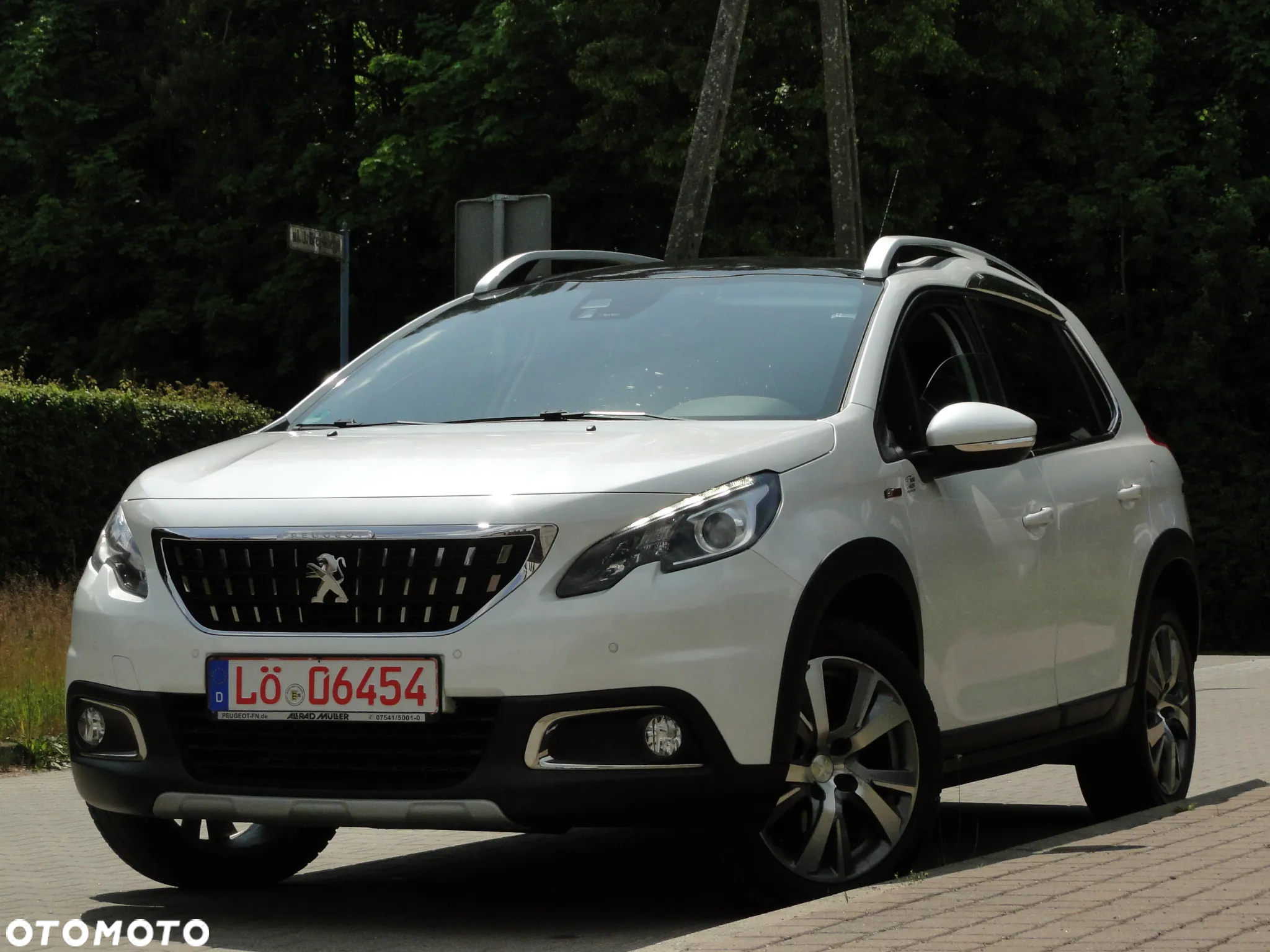 Peugeot 2008 PureTech 110 GPF EAT6 Black Edition - 2