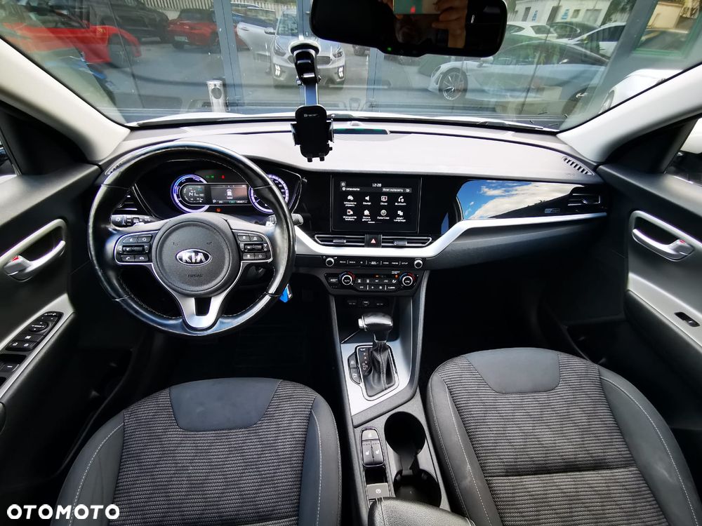 Kia Niro 1.6 GDI Plug-in Hybrid M - 9