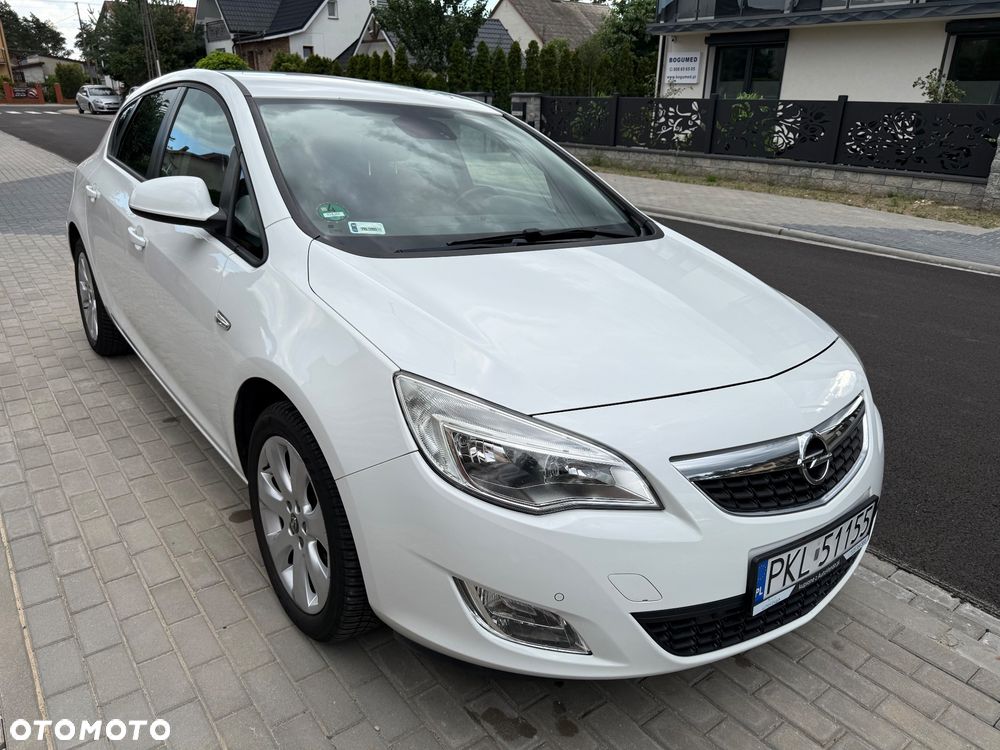 Opel Astra - 2