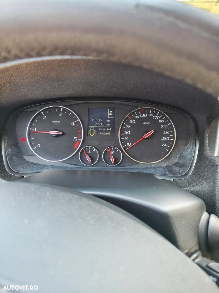 Renault Laguna - 10