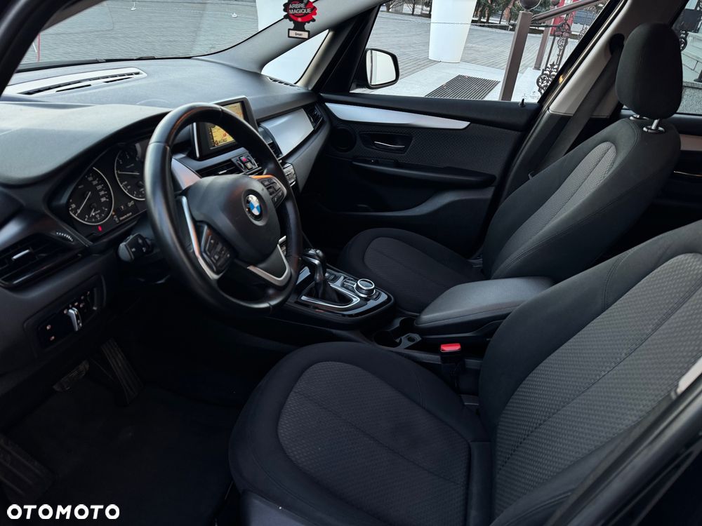 BMW Seria 2 216d GT Sport Line - 26