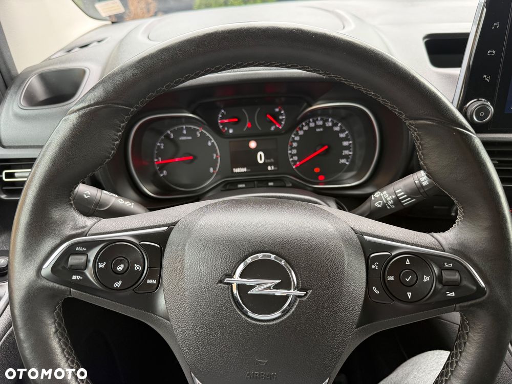 Opel Combo - 25