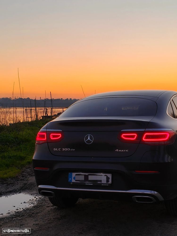 Mercedes-Benz GLC 300 de Coupe 4Matic 9G-TRONIC AMG Line - 1