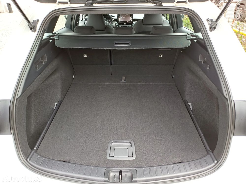Toyota Corolla 1.8 HSD Eco - 7