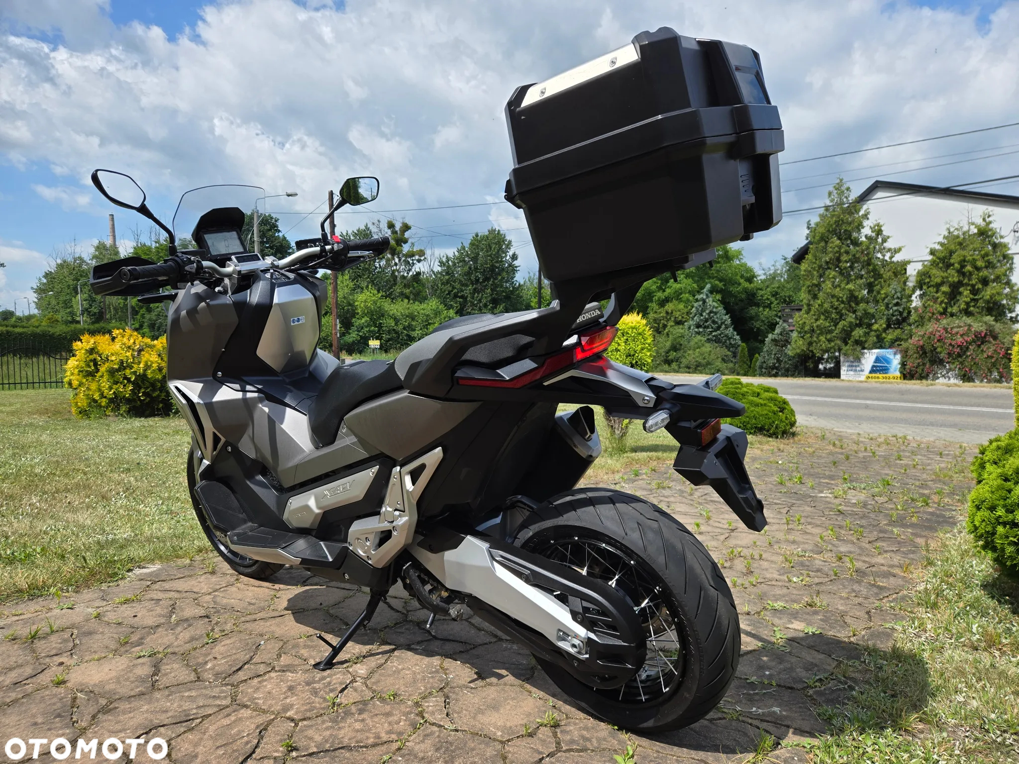 Honda X-ADV - 16