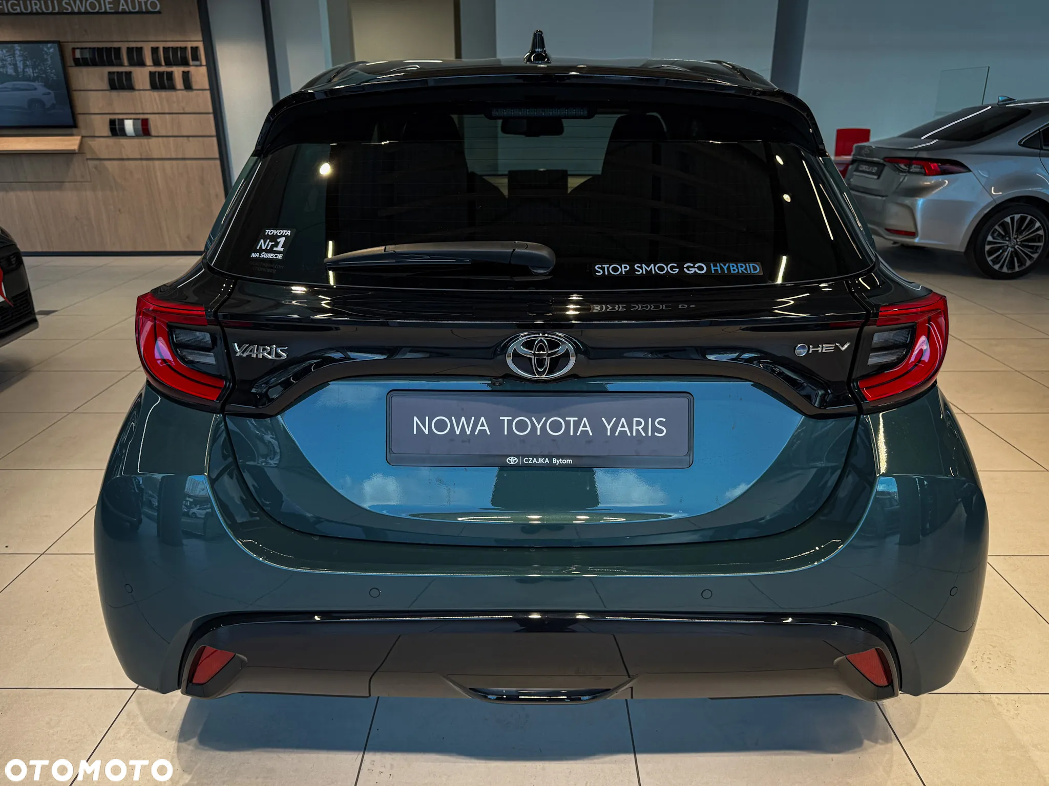 Toyota Yaris Hybrid 1.5 Executive - 6
