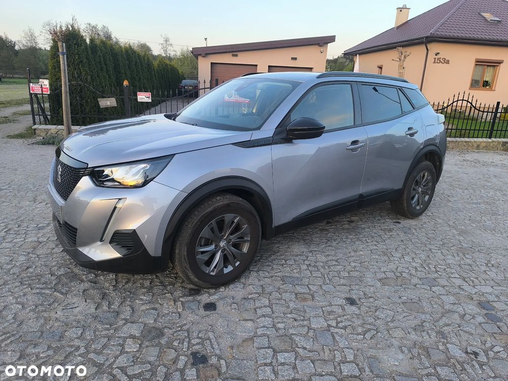 Peugeot 2008 1.2 Pure Tech GPF Style S&S - 13