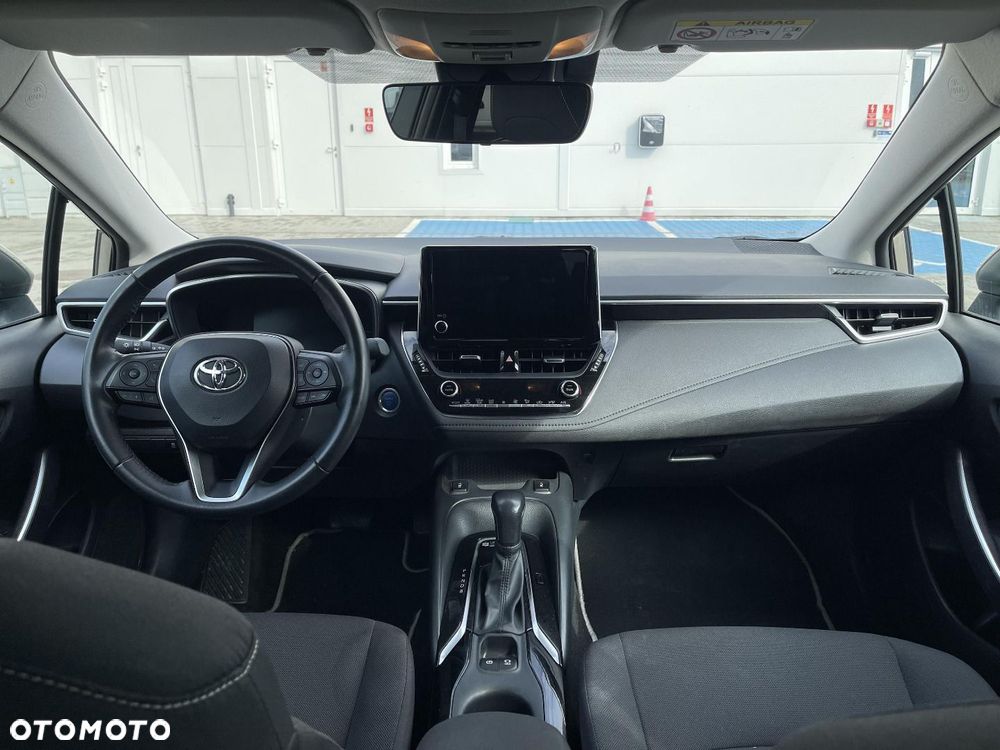 Toyota Corolla - 9