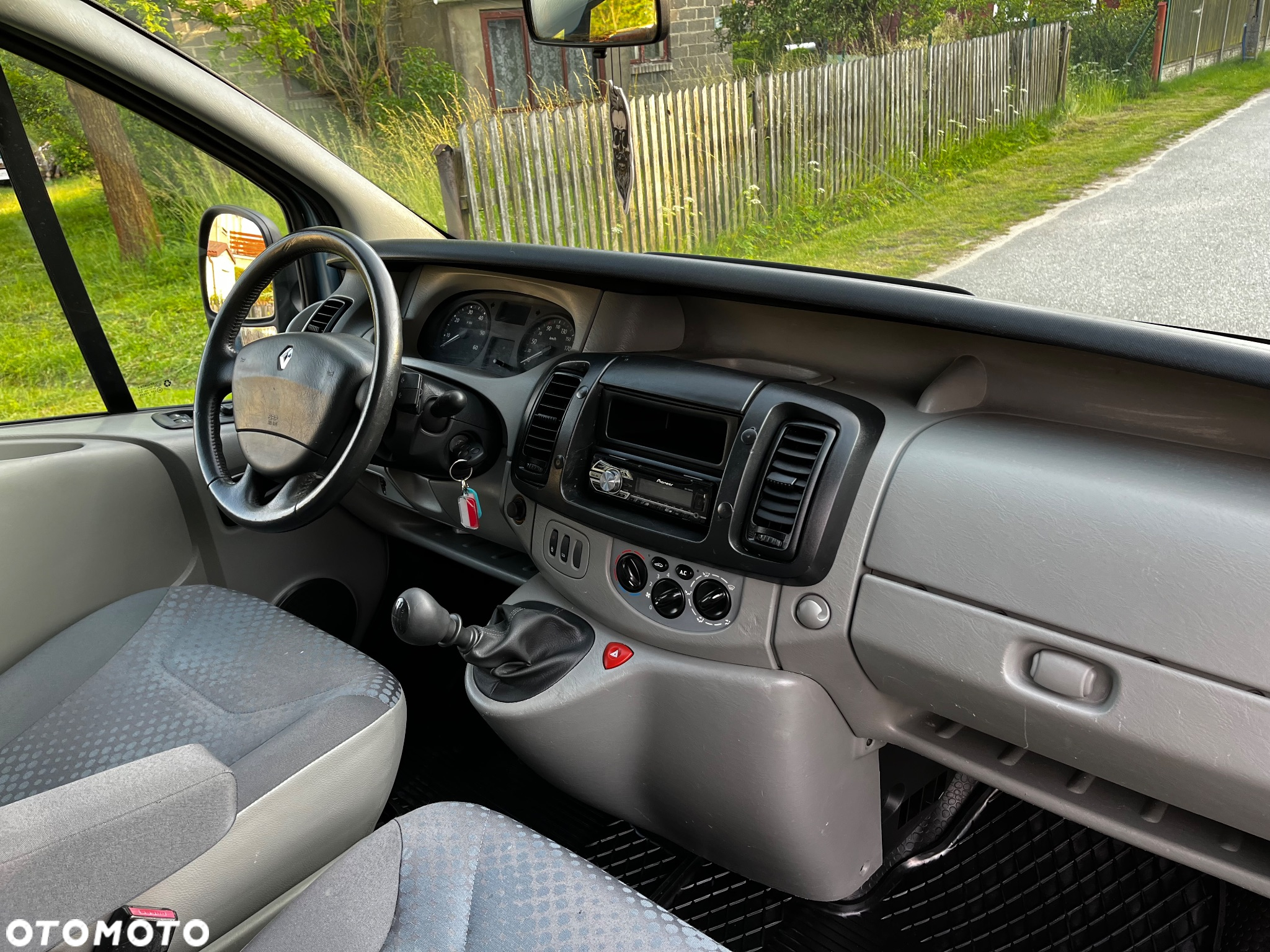 Renault TRAFIC - 20